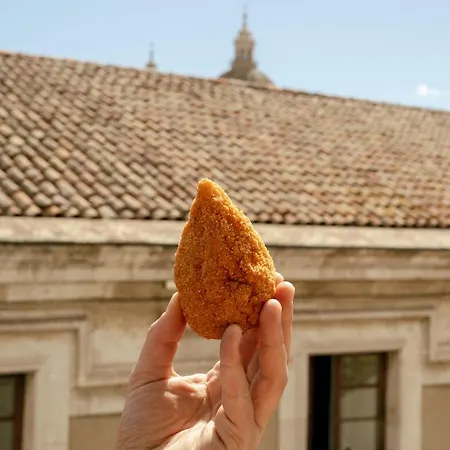 Tetti & Chiese - Authentic Sicilian Rooftop Apartment